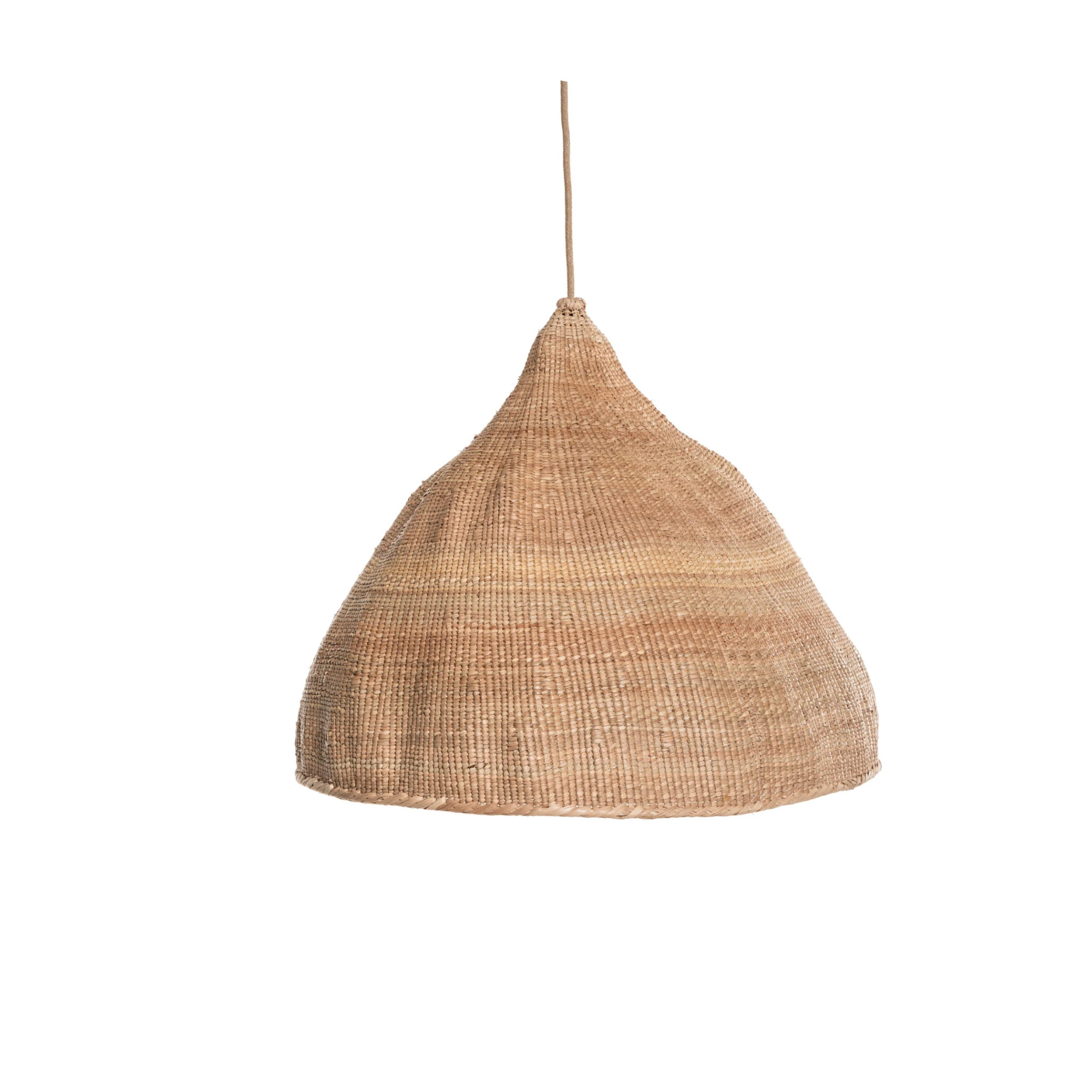 PītasLampas griestu lampa: koniska, no niedrēm, roku darbs