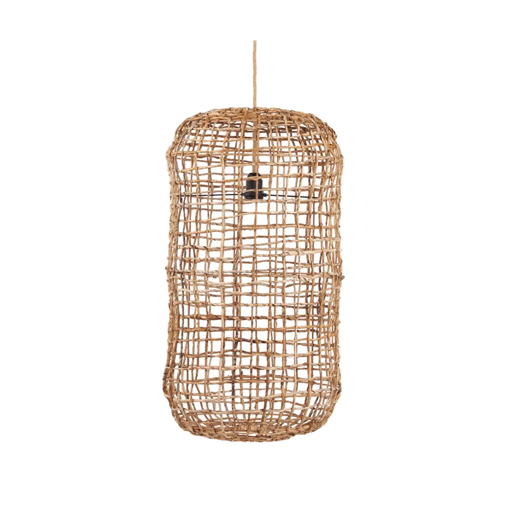 Pīta griestu lampa no niedres, cilindriska forma.