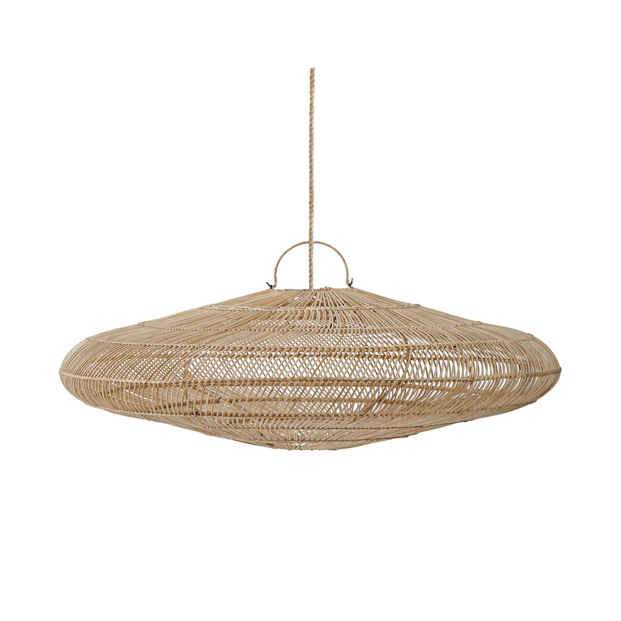 Dabīga kārkla pīta sienas lampa ar ažūra rakstu, ienes skandināvisku minimālisma stilu mājoklī